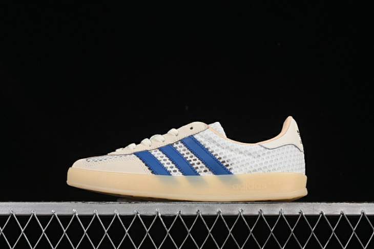 Picture of Adidas Gazelle _SKUfw19954544173545796fw